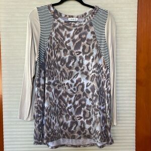 Women’s long sleeve T-shirt, leopard print with stripes and 3/4 length sleeves
